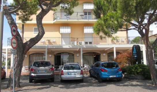 HOTEL AZZURRA Sirmione (BS)